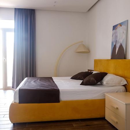 Amh Hotel דורס מראה חיצוני תמונה