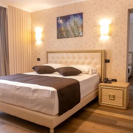 Amh Hotel דורס מראה חיצוני תמונה
