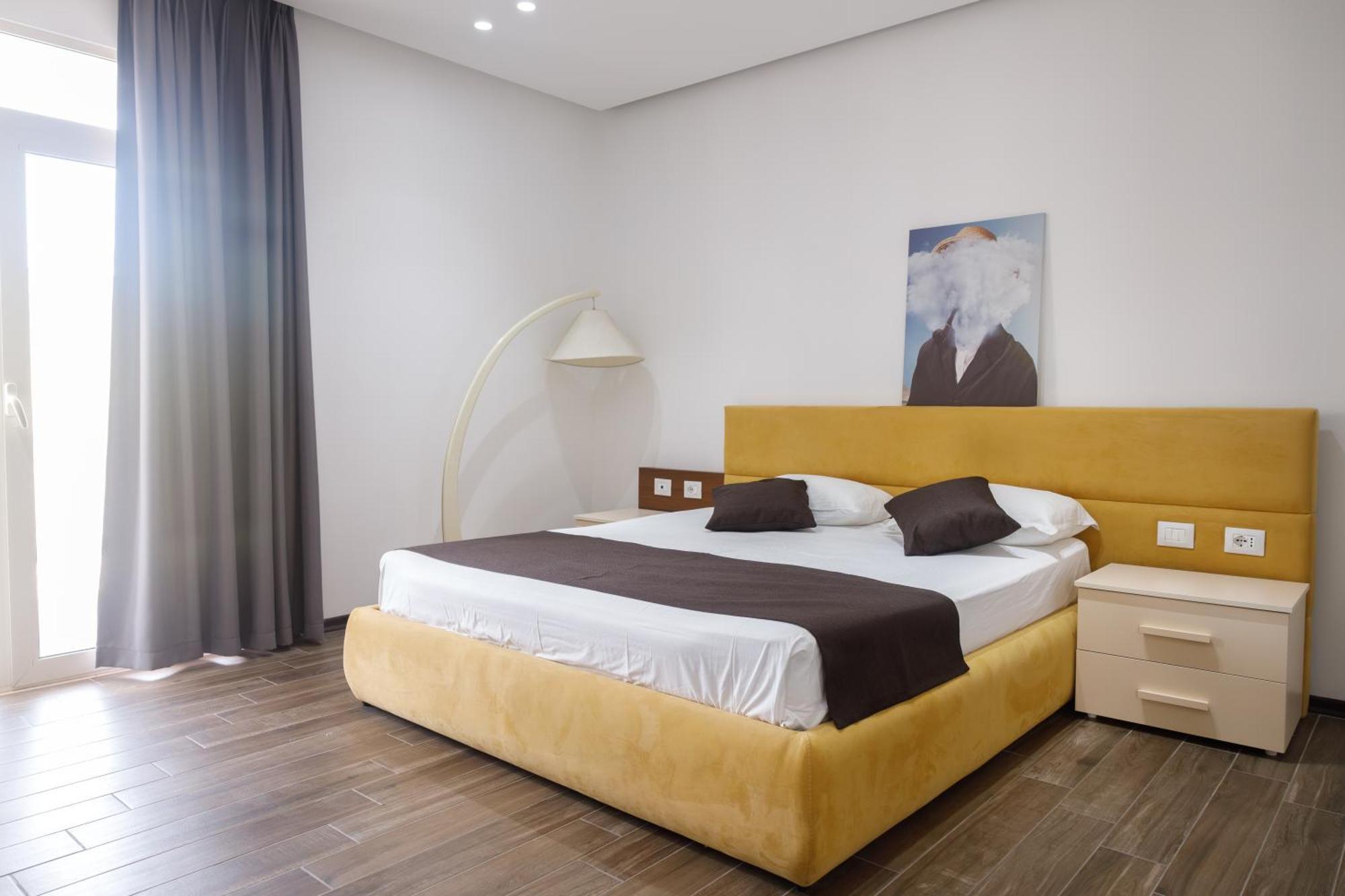 Amh Hotel דורס מראה חיצוני תמונה