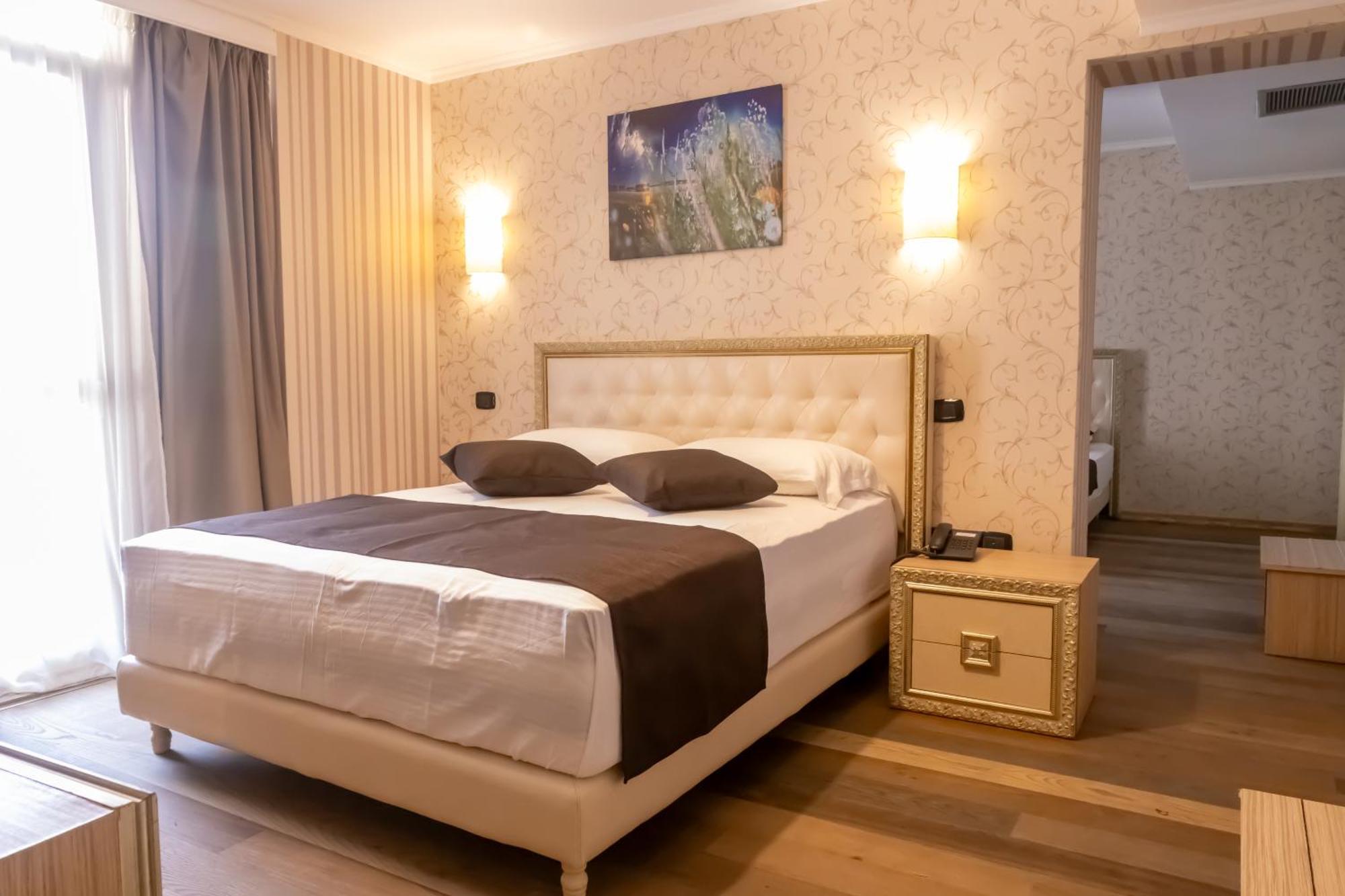 Amh Hotel דורס מראה חיצוני תמונה