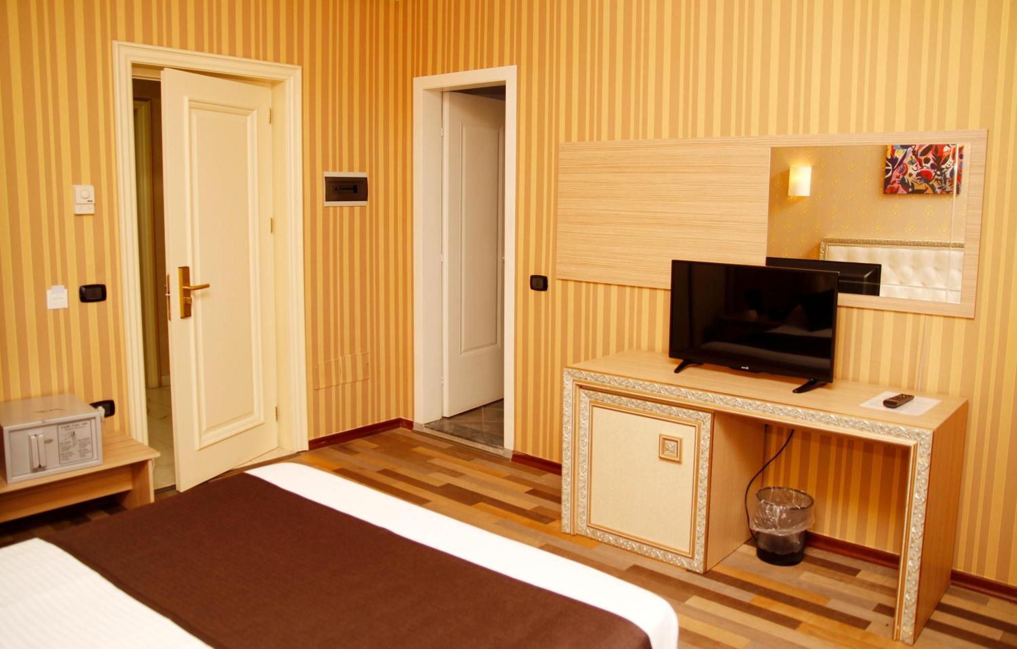 Amh Hotel דורס מראה חיצוני תמונה