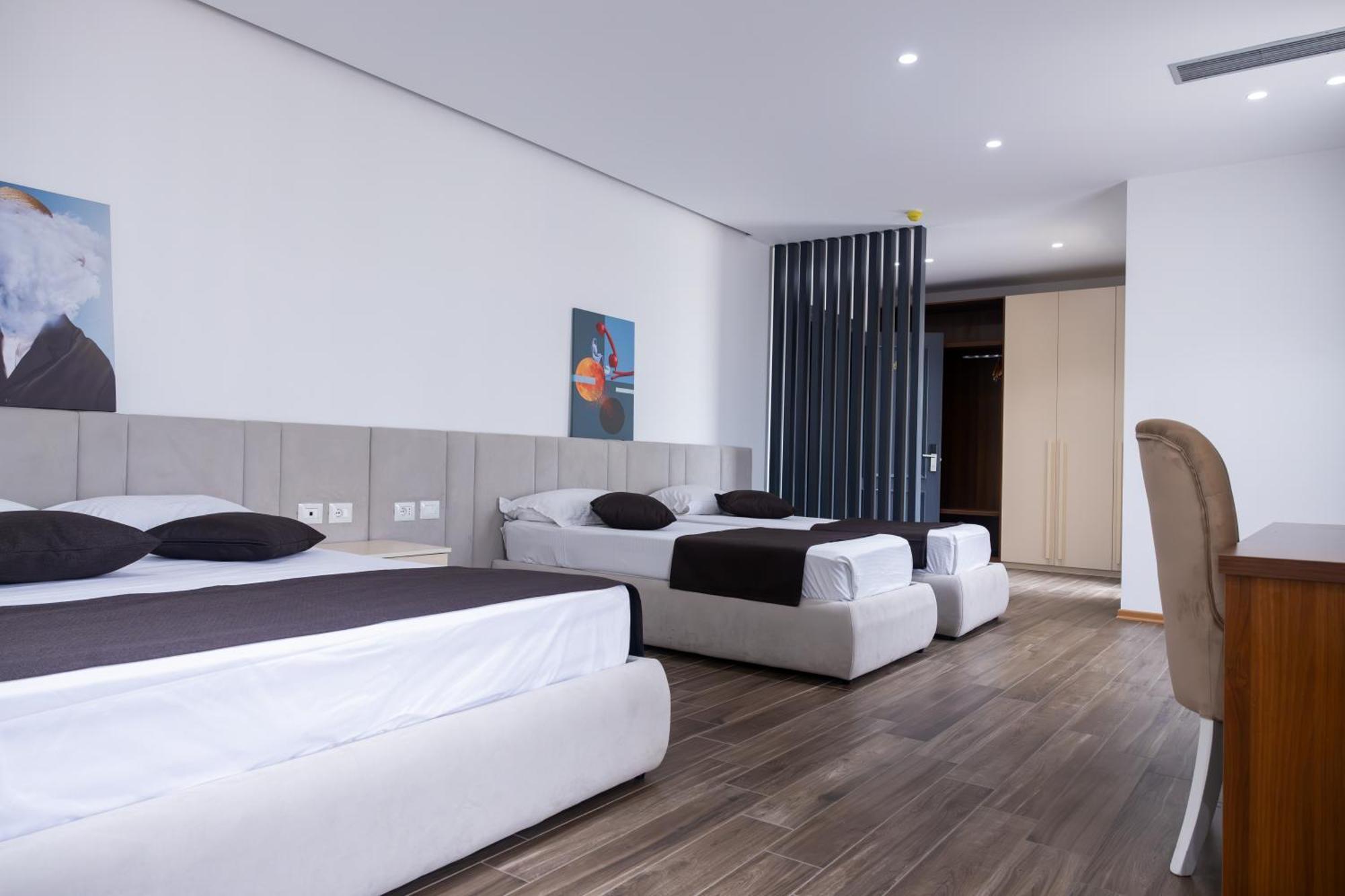 Amh Hotel דורס מראה חיצוני תמונה