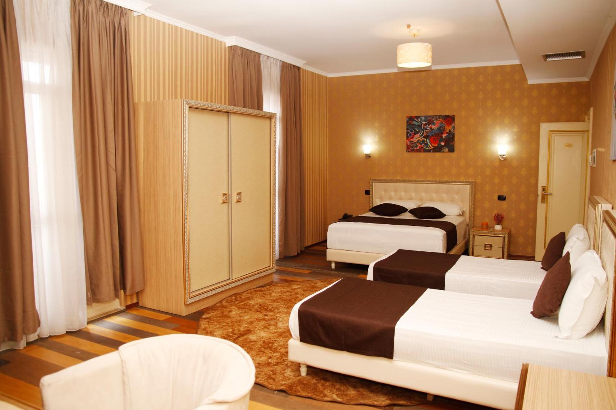 Amh Hotel דורס מראה חיצוני תמונה