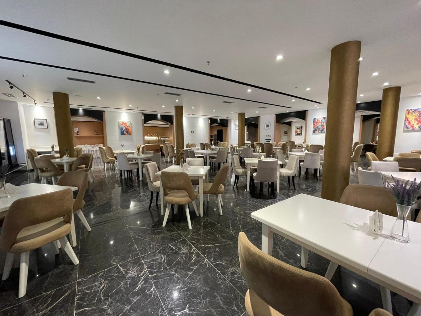 Amh Hotel דורס מראה חיצוני תמונה